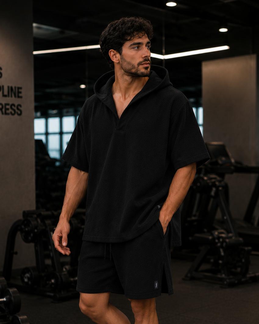 CINCO OVERSIZE HOODIE - اسود